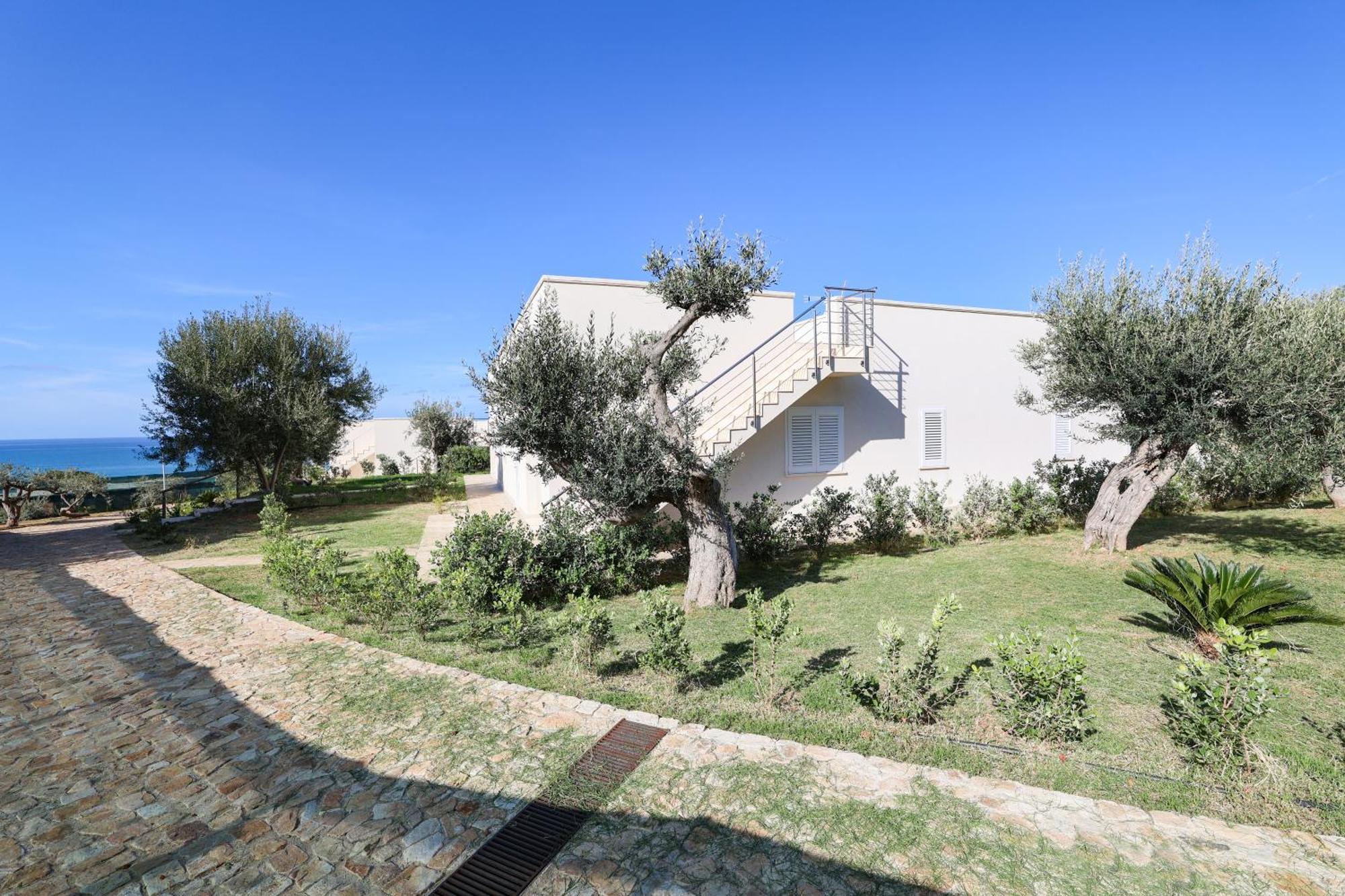 Aura Maris Beach Residence Mazzaforno تْشيفالو المظهر الخارجي الصورة